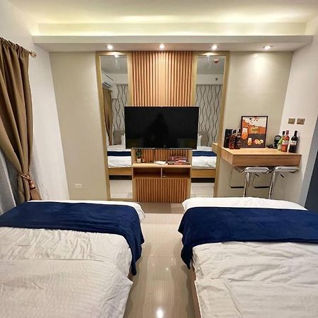 M&M Condostay At Shore 2 Residences Tower 2 Pasay City Манила Экстерьер фото